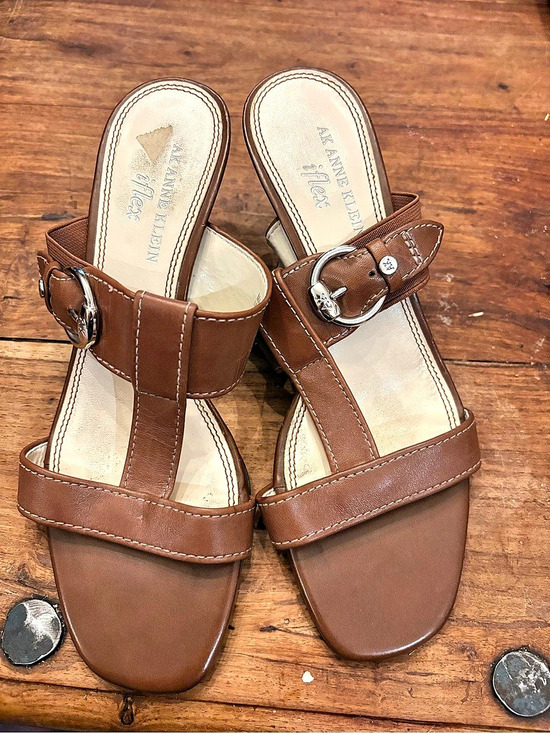 Anne Klein Shoes - AK Anne Klein iflex Leather Heels Brown US 6M